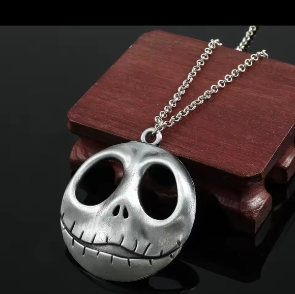 Nightmare before Christmas Jack skellington skull Necklace - Picture 1 of 7